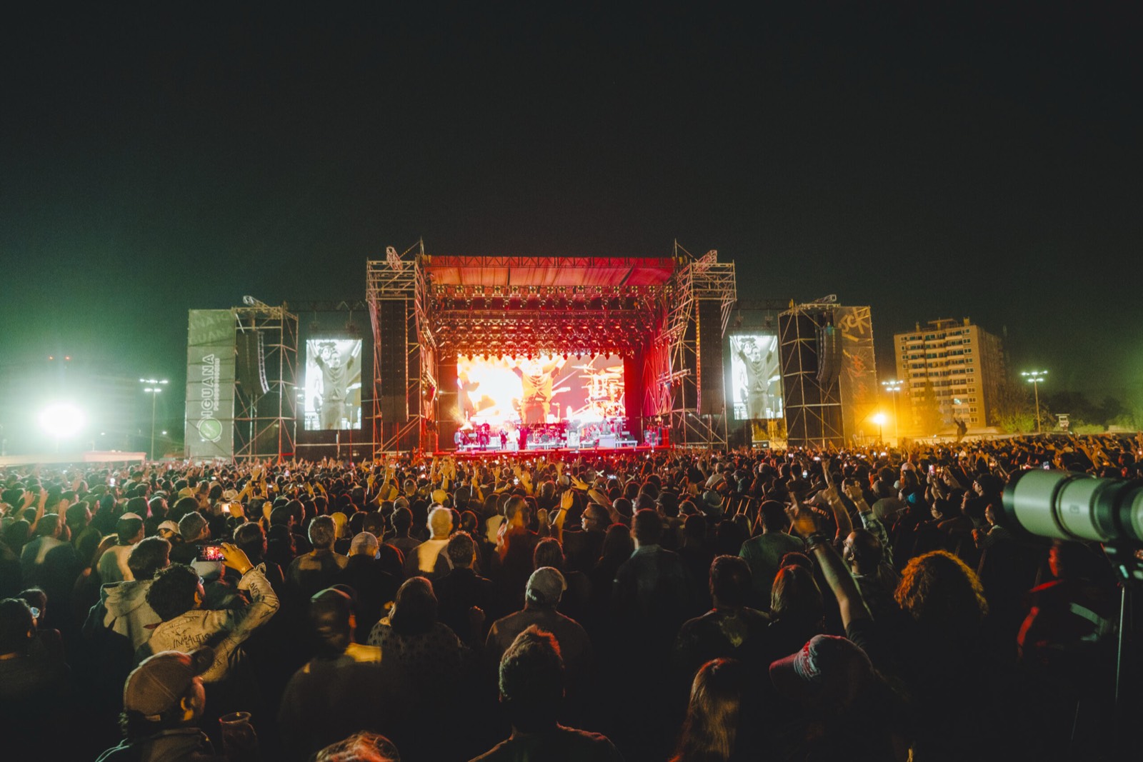 Santiago Rocks de noche